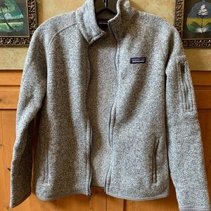 Patagonia - Women’s Better Sweater. Size small